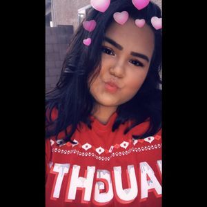 Meet your Posher, Nikki